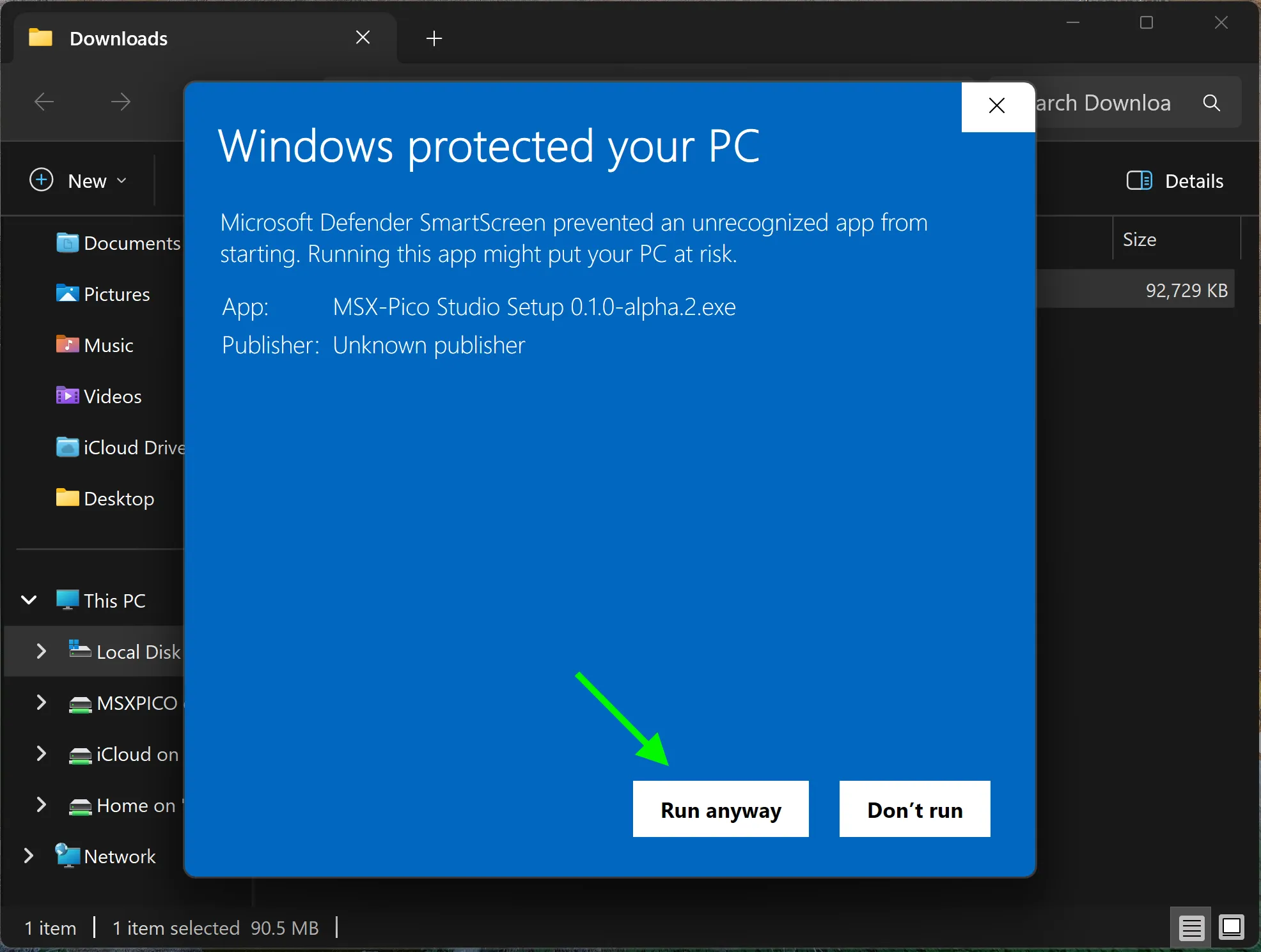 The same SmartScreen dialog after clicking More info, with the Run anyway button revealed.
